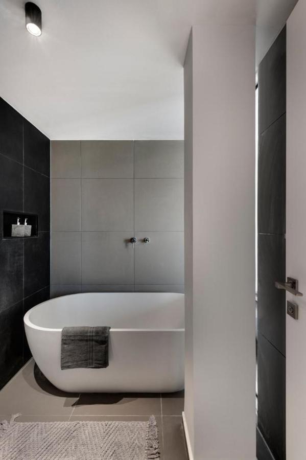 Yefet - By Beach Apartments Tlv Tel Aviv Exterior photo